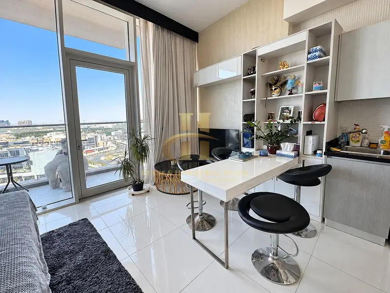 Vacanting Soon | High floor | fully furnished