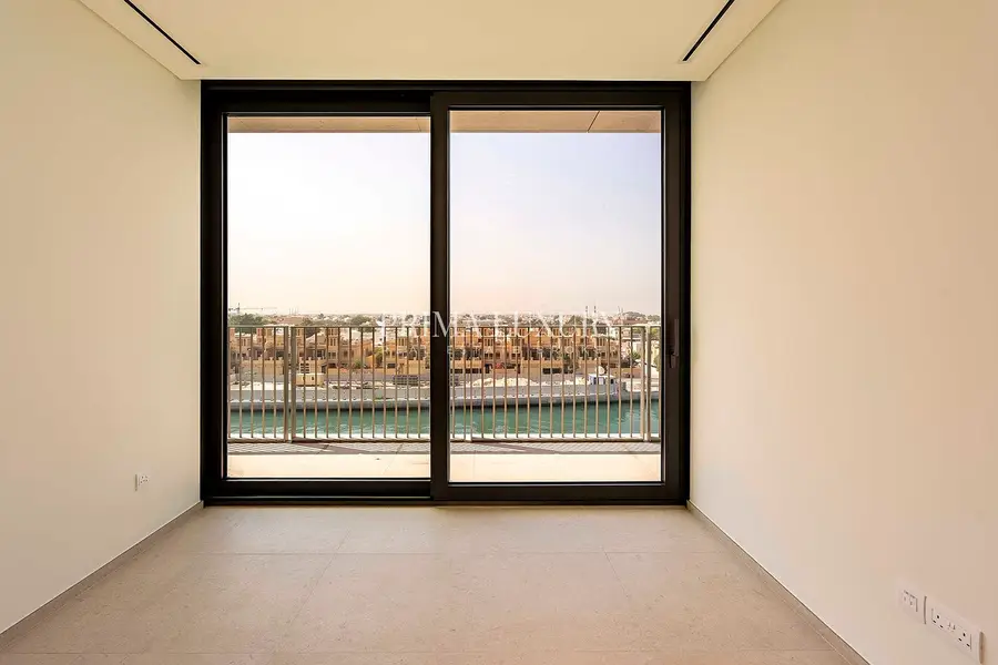Canal & Burj Al Arab View | Branded | Vacant