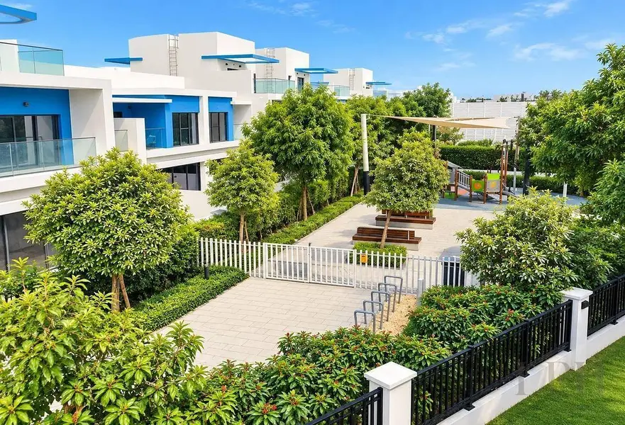 Single Row | Pool and Park Side | Prime Location