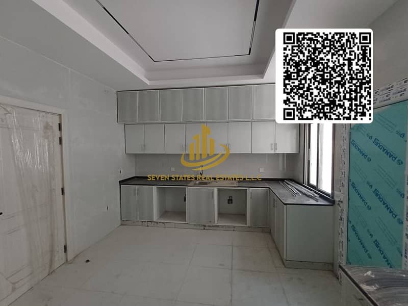 5 3d3d0c85-add5-4401-94ff-c7ff7a42cbea. jpg