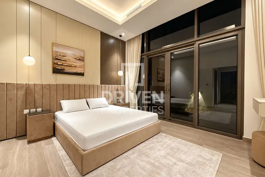 Furnished and Upgraded | Turnkey | on Greenbelt