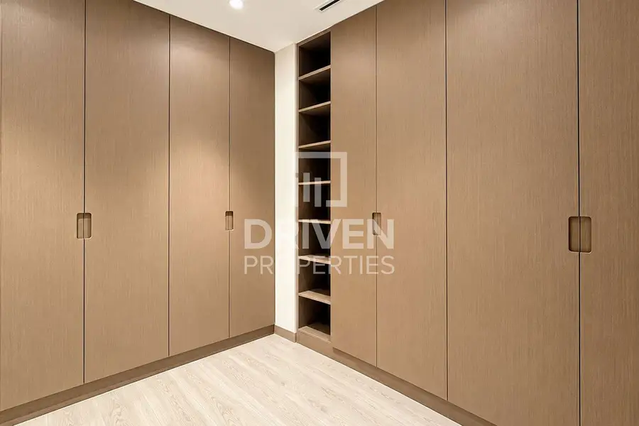 Furnished and Upgraded | Turnkey | on Greenbelt