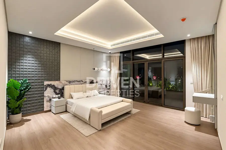Furnished and Upgraded | Turnkey | on Greenbelt
