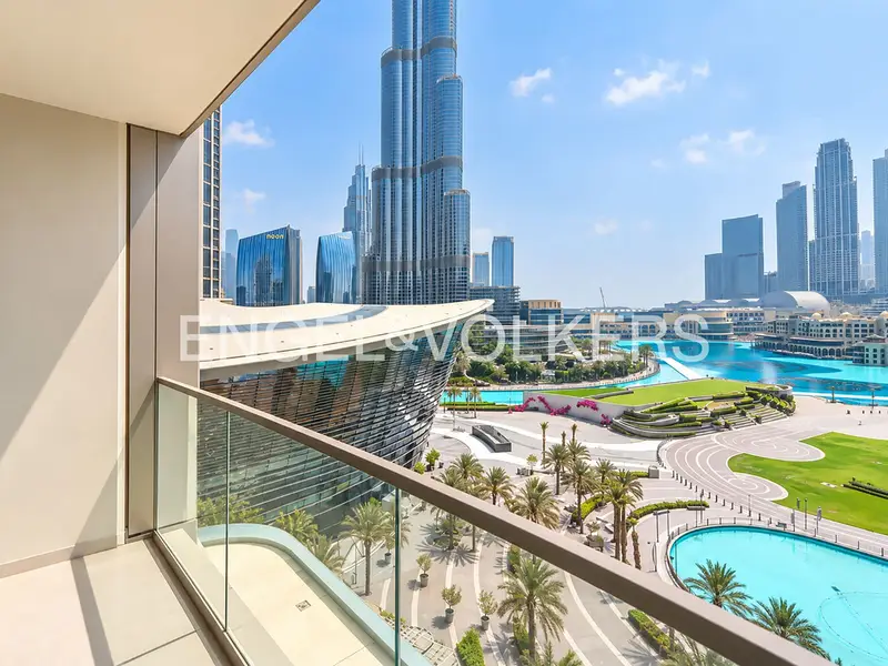 Burj & Fountain Views | Luxury Living