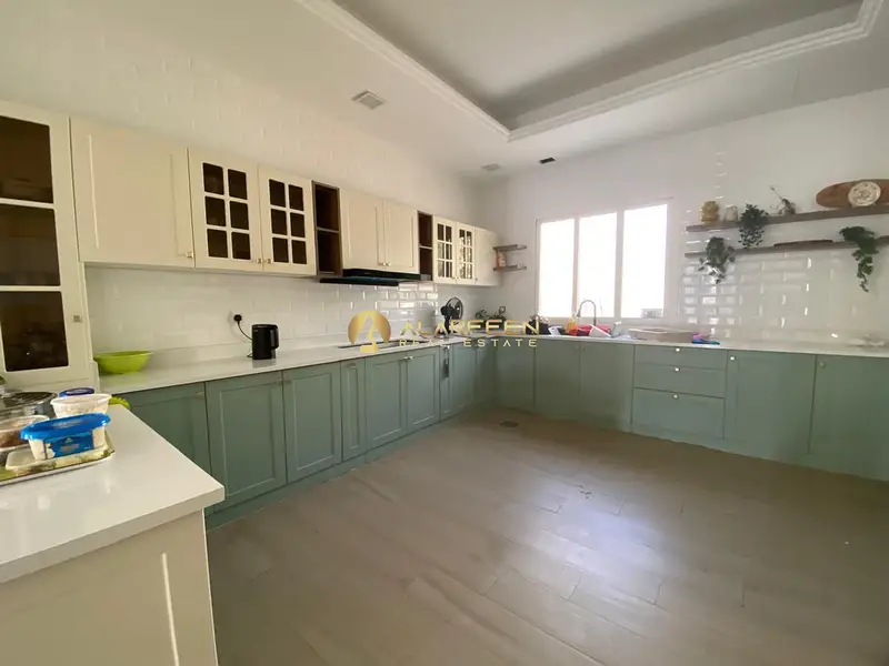Luxury Living | 5 BR Villa | Prime Location