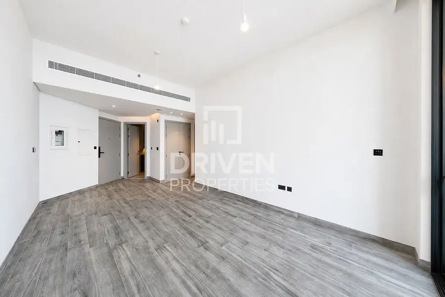 High Floor | Sea and Community Views | Vacant