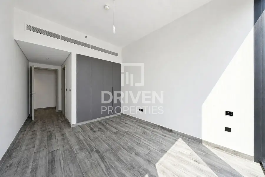 High Floor | Sea and Community Views | Vacant