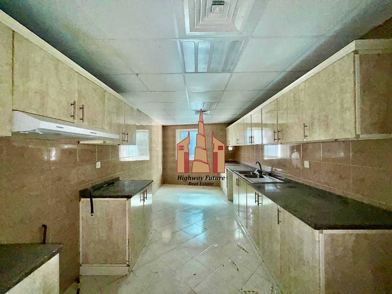 8 a60d88ab-7709-49c9-8727-ddcc187aedd5. jpg