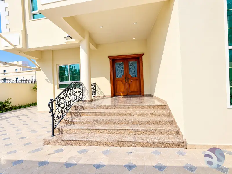 Spacious 4 EN-SUITE BR + Maid | Ready To Move | Prime Location |