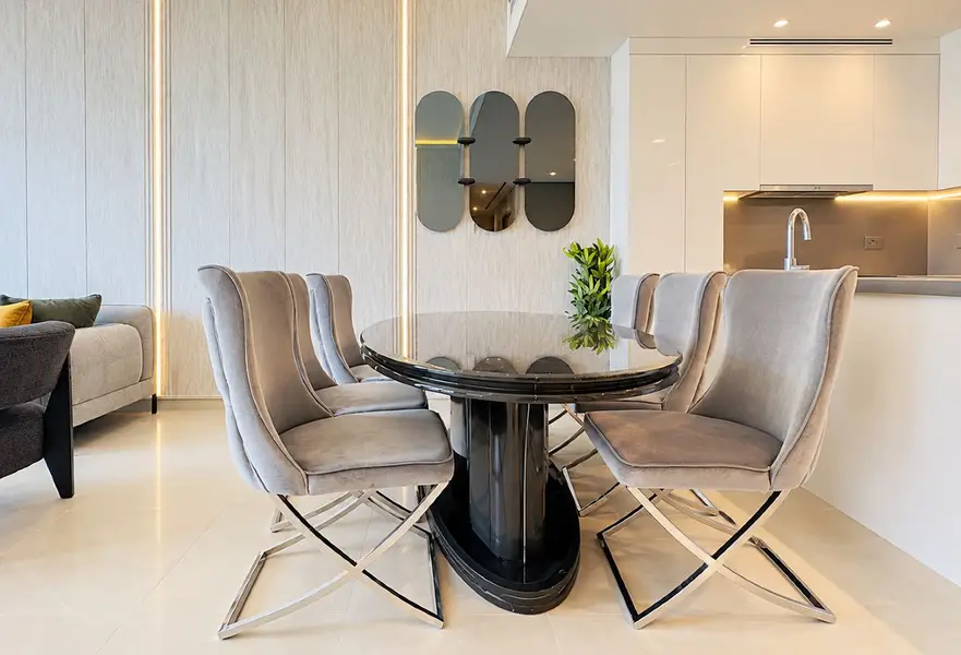 Spacious Upgraded Apartment | Luxury Interiors