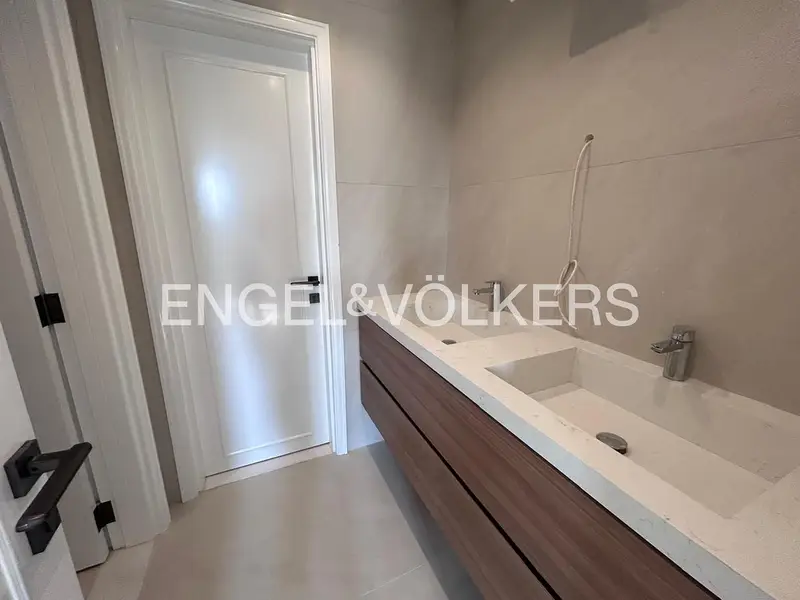 Fully Upgraded | Modern | Private Chilled Pool