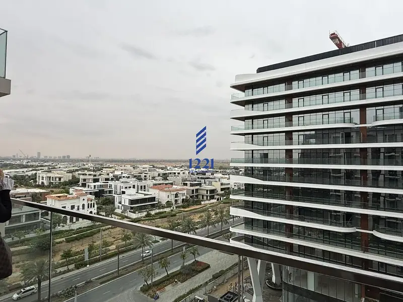 CONTEMPORARY LIVING | SPACIOUS | UNFURNISHED