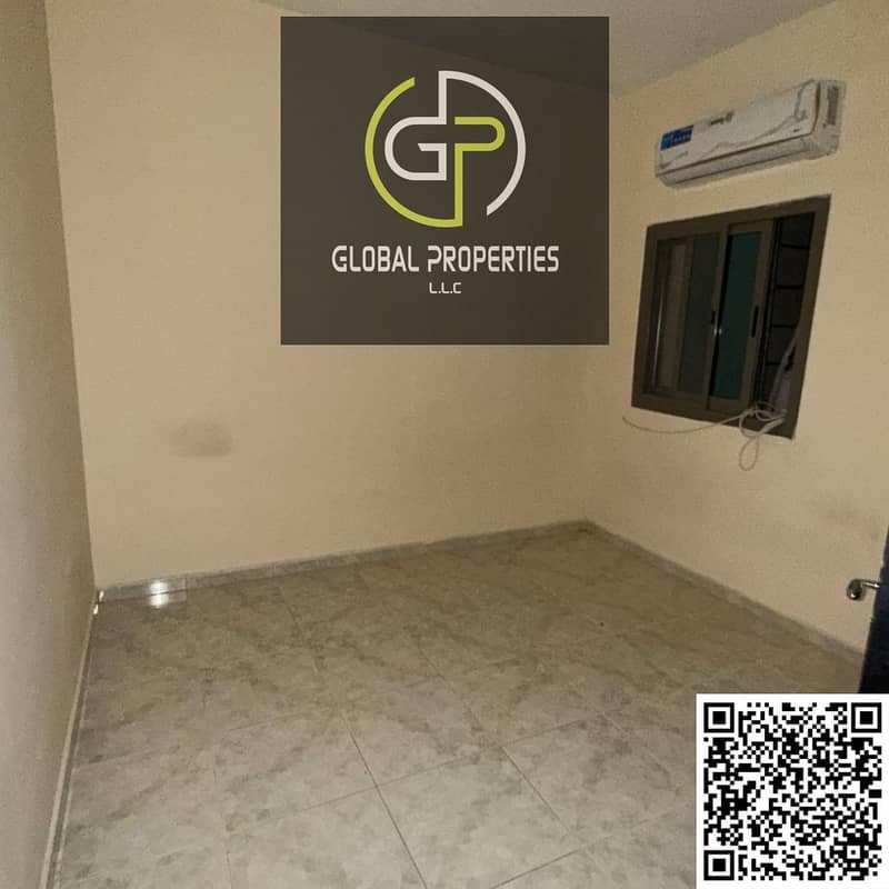 6 Beige Simple Buy 1 Get 1 Instagram Post (17). png