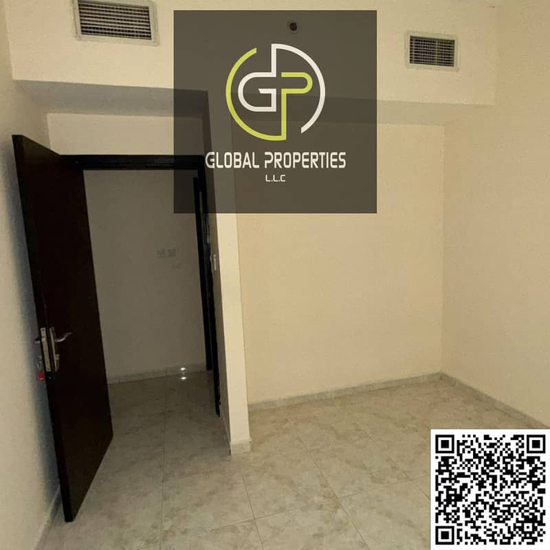 7 Beige Simple Buy 1 Get 1 Instagram Post (16). png