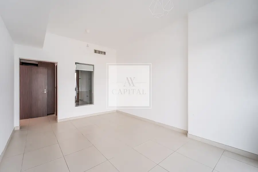 Prime Location | Amazing 1 BR | Full Sea View