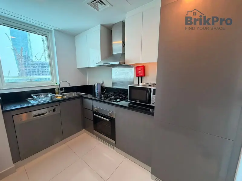 Canal View | Furnished 2BR Apartment | Prime Location I Near Downtown