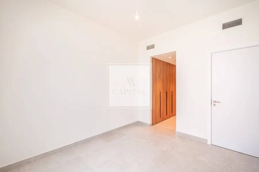 Marina Skyline View | High Floor | Brand New