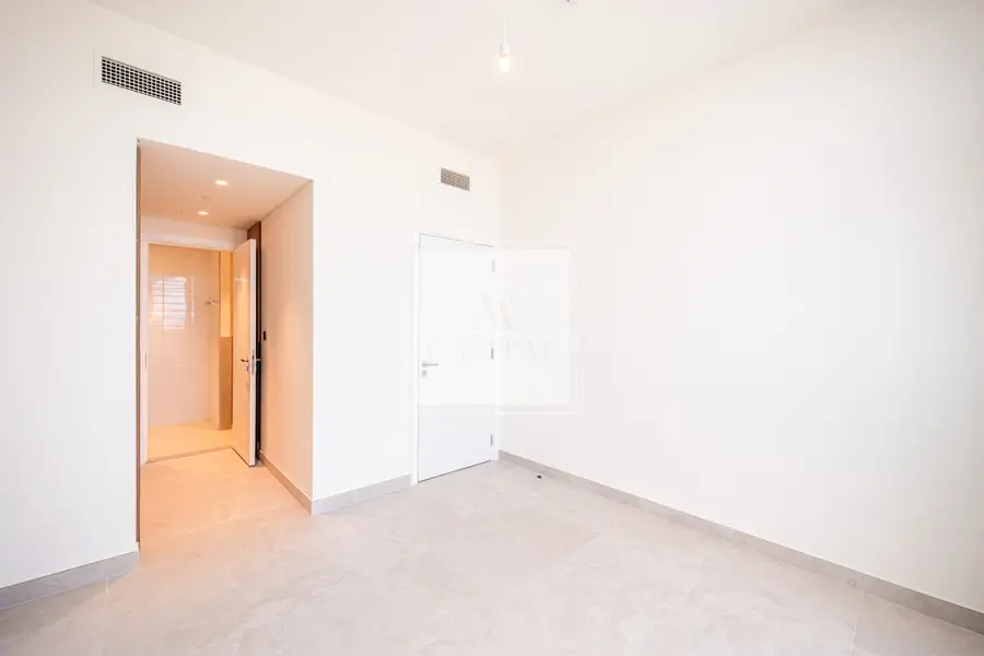 Marina Skyline View | High Floor | Brand New