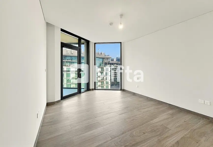5% Commission | 2 BR | Waterfront Luxury Living