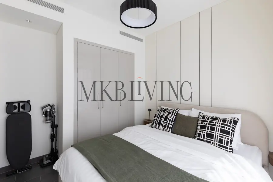 Cosy Sobha Hartland 1BR Apartment with Storage Room