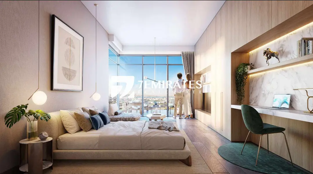 Iconic 3-Wing Tower | Rooftop Infinity Pool | Spacious