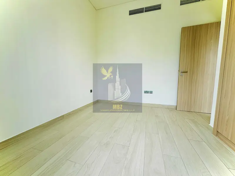 Full Bright : 1BHK : Unfurnished : Ready