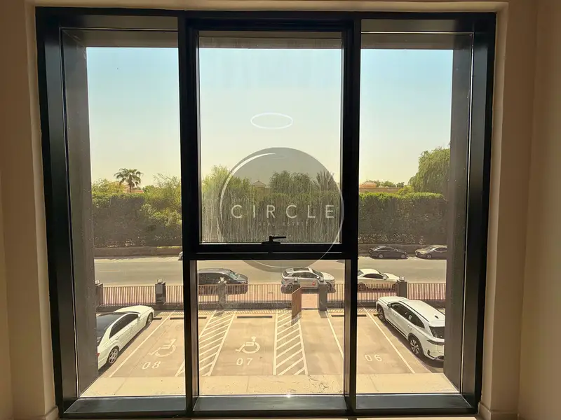 Spacious 1BR | Golf Vista Heights | Great Value