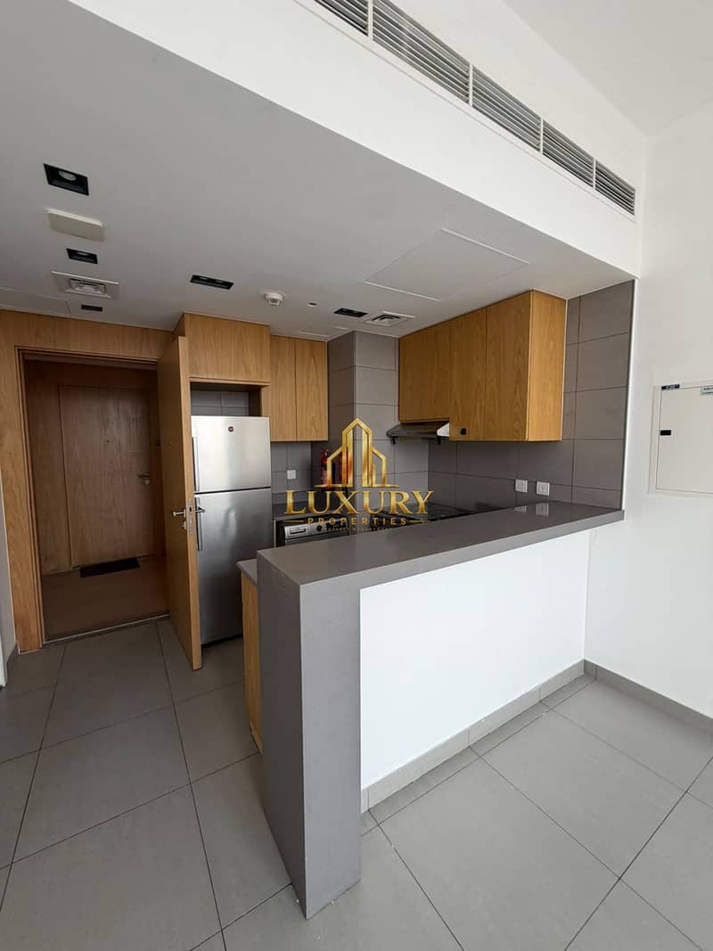 3 Spacious 1BR Apartment in Al Mamsha | AED 45K (4 Cheques) or AED 48K (12 Cheques)