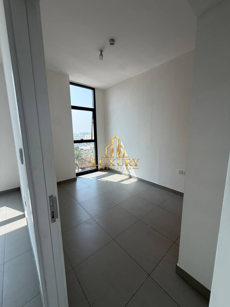 5 Spacious 1BR Apartment in Al Mamsha | AED 45K (4 Cheques) or AED 48K (12 Cheques)