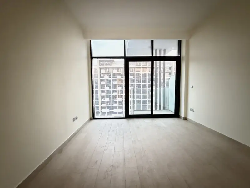 Premium Studio Apartment | Stunning Open View | 4 Cheques