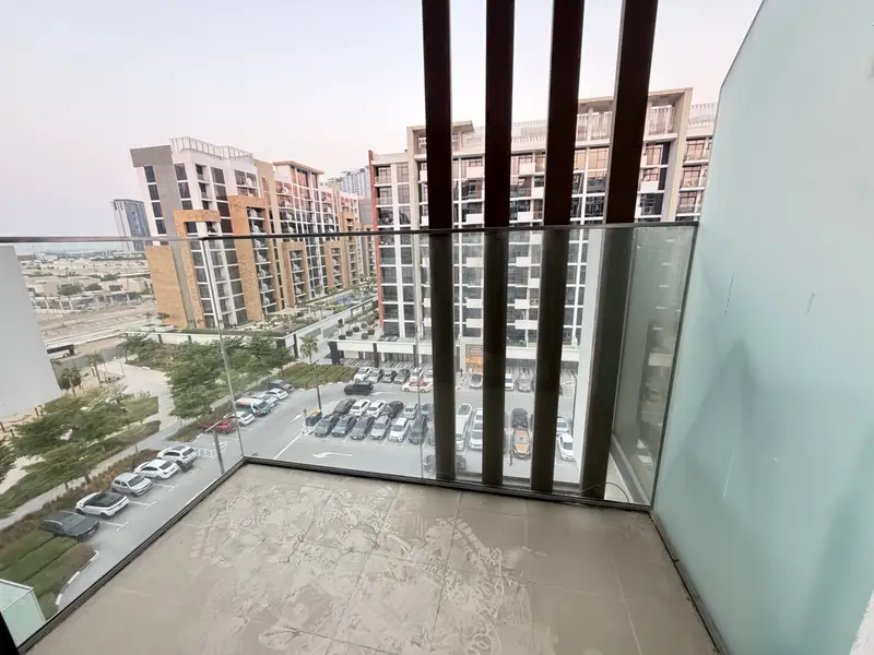 Premium Studio Apartment | Stunning Open View | 4 Cheques