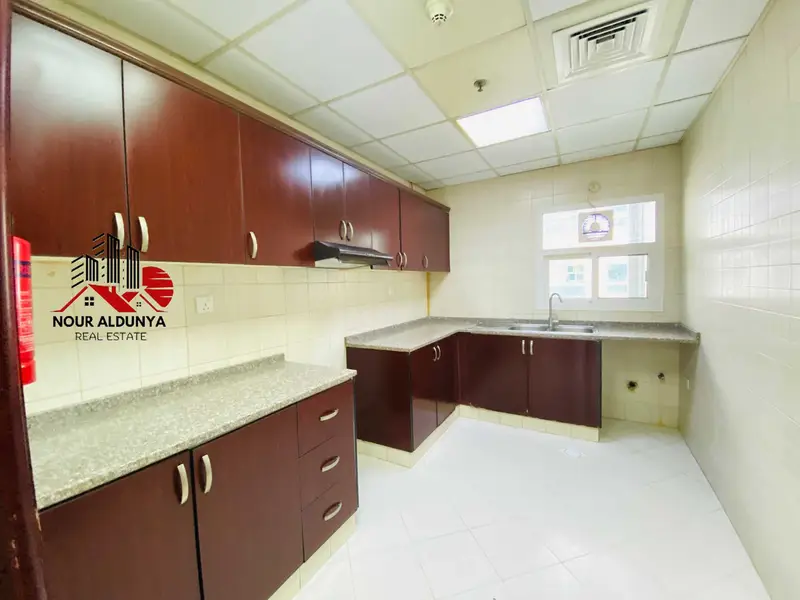 MULTIPLE OPTION. SPECIOUS 3BHK. FREE PARKING