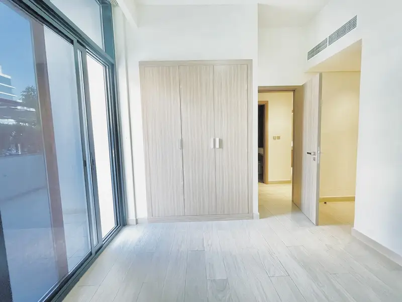 SPACIOUS 3-BEDROOM APARTMENT | HUGE TERRACE | 1,111 SQFT | AED 125K | AZIZI RIVIERA 4