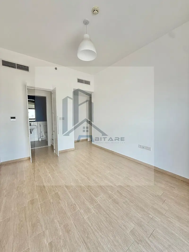 Unfurnished 3BR Apartment | The Nook 1 | Park & Pool-Facing