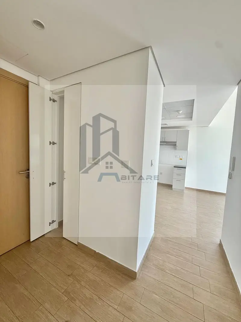 Unfurnished 3BR Apartment | The Nook 1 | Park & Pool-Facing