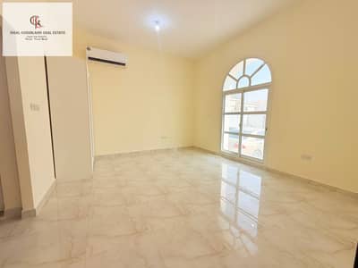 Studio te Huur in Shakhbout City, Abu Dhabi - IMG_9045. jpg Studio te Huur in Shakhbout City, Abu Dhabi - IMG_9045. jpg