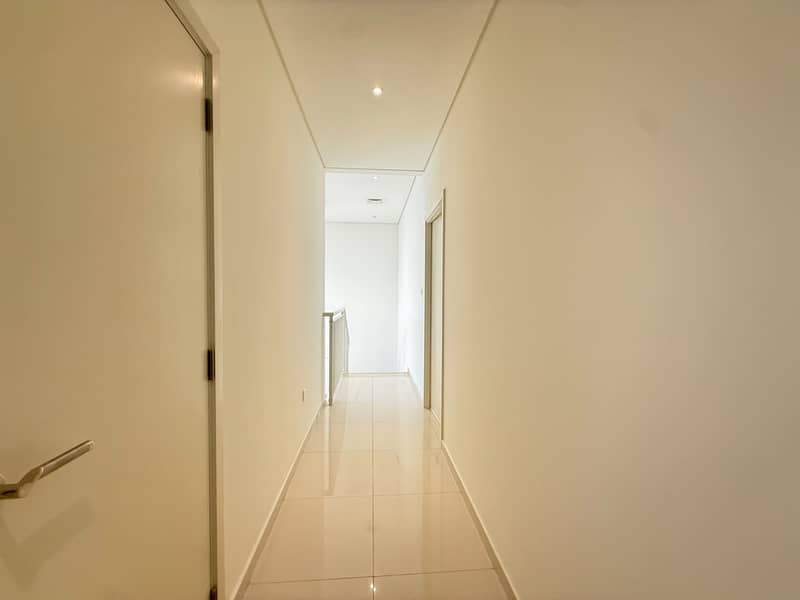 16 2C145B Damac Hills Rochester Upstair Corridor. jpeg