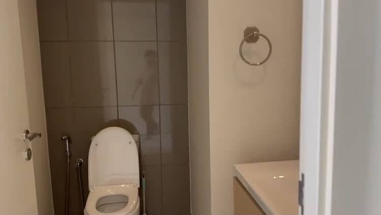 20 2C145B Damac Hills Rochester 3rd Bedroom Bathroom1. jpg