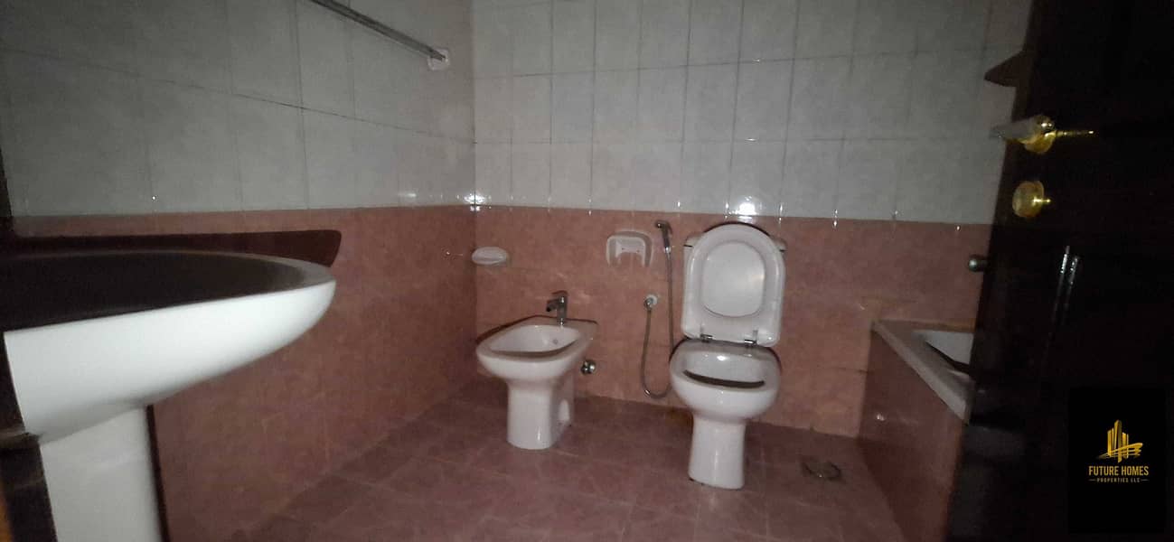 19 1000280191. jpg