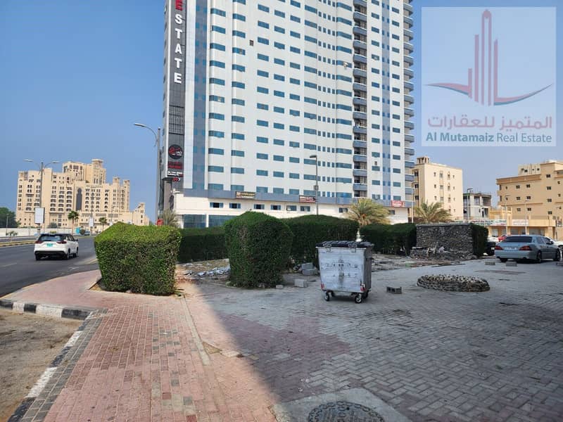3 لارلارر. jpg