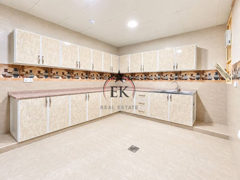 6 22375410-9FB8-4D9D-8A3A-7260AED393ED. png