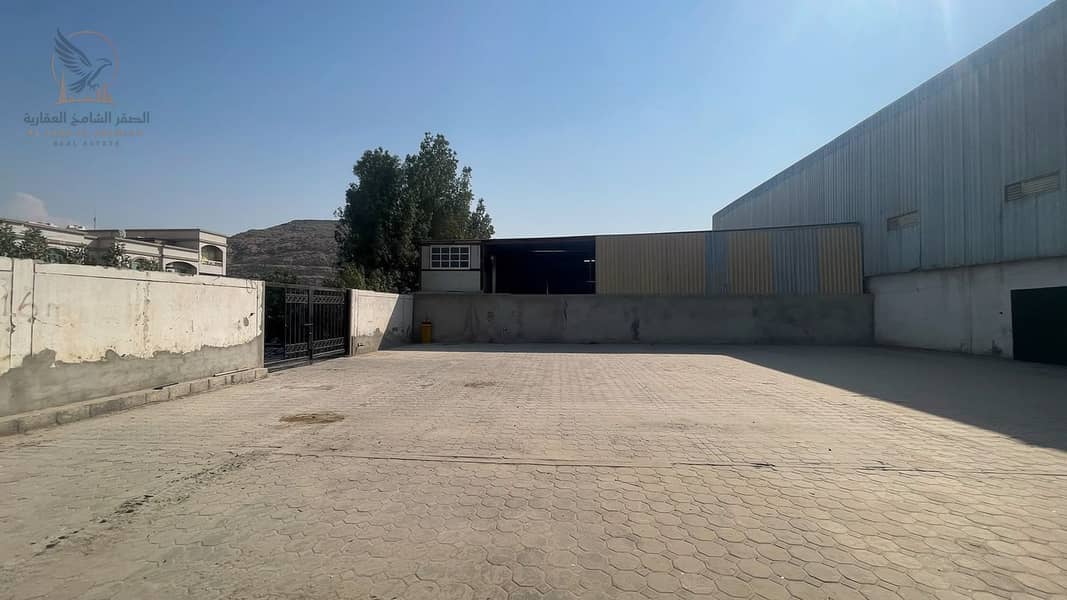 9 غير-مفروش-للا-يجار-0-غرف-الجرف-ص-3-عجمان-صورة-العقار-02. jpg