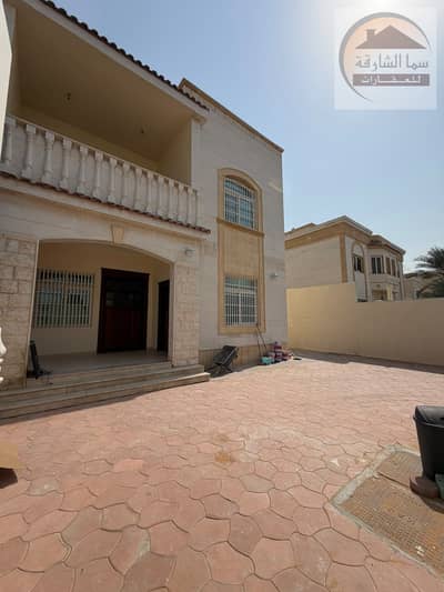 7 Bedroom Villa for Rent in Al Nekhailat, Sharjah - WhatsApp Image 2026-10-10 at 6.55. 49 AM (1). jpeg 7 Bedroom Villa for Rent in Al Nekhailat, Sharjah - WhatsApp Image 2026-10-10 at 6.55. 49 AM (1). jpeg