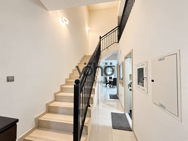 2 Bright, elegant and uncluttered home interior-24. png