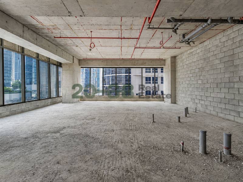 4 Office2. jpg
