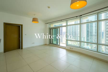 1 Bedroom Apartment for Rent in Downtown Dubai, Dubai - Vacant now ! | Unfurnished | Large layout 1 Bedroom Apartment for Rent in Downtown Dubai, Dubai - Vacant now ! | Unfurnished | Large layout
