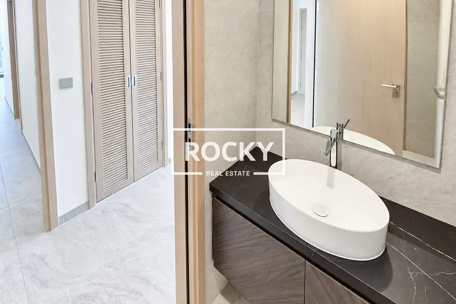 High Floor | Ready to Move | Premium Amenities