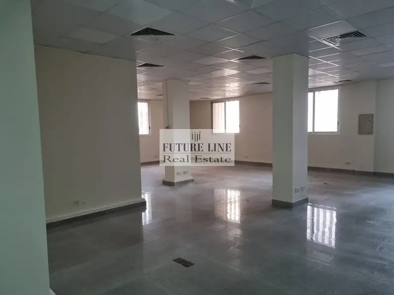 FITTED OPEN TYPE OFFICE-WALKABLE TO BUS STOP-METRO