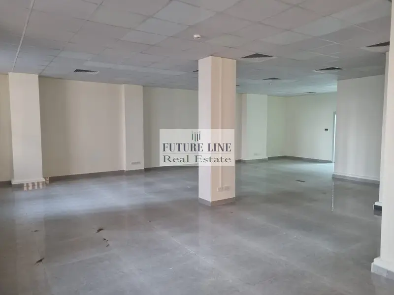 FITTED OPEN TYPE OFFICE-WALKABLE TO BUS STOP-METRO
