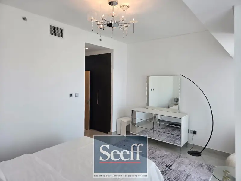 Spacious Duplex | Fully Furnished | Prime Waterfront Location